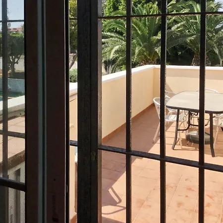 Spacious 2-bedroom With 3 Large Terraces And Wifi In Roqueta Roquetas de Mar