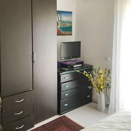 Spacious 2-bedroom With 3 Large Terraces And Wifi In Roqueta Apartamento *